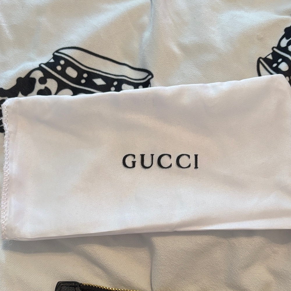 Gucci Black Monogram Clutch - Picture 6 of 7